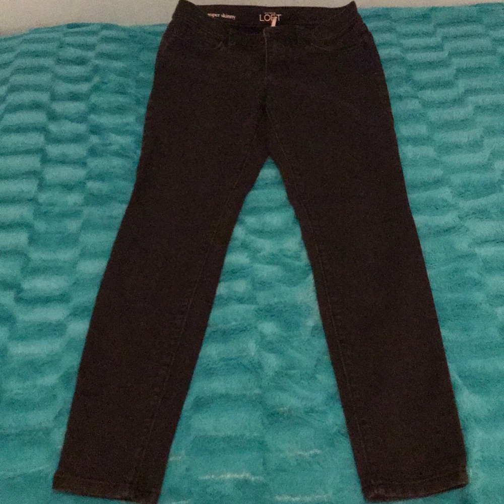 Black skinny jeans